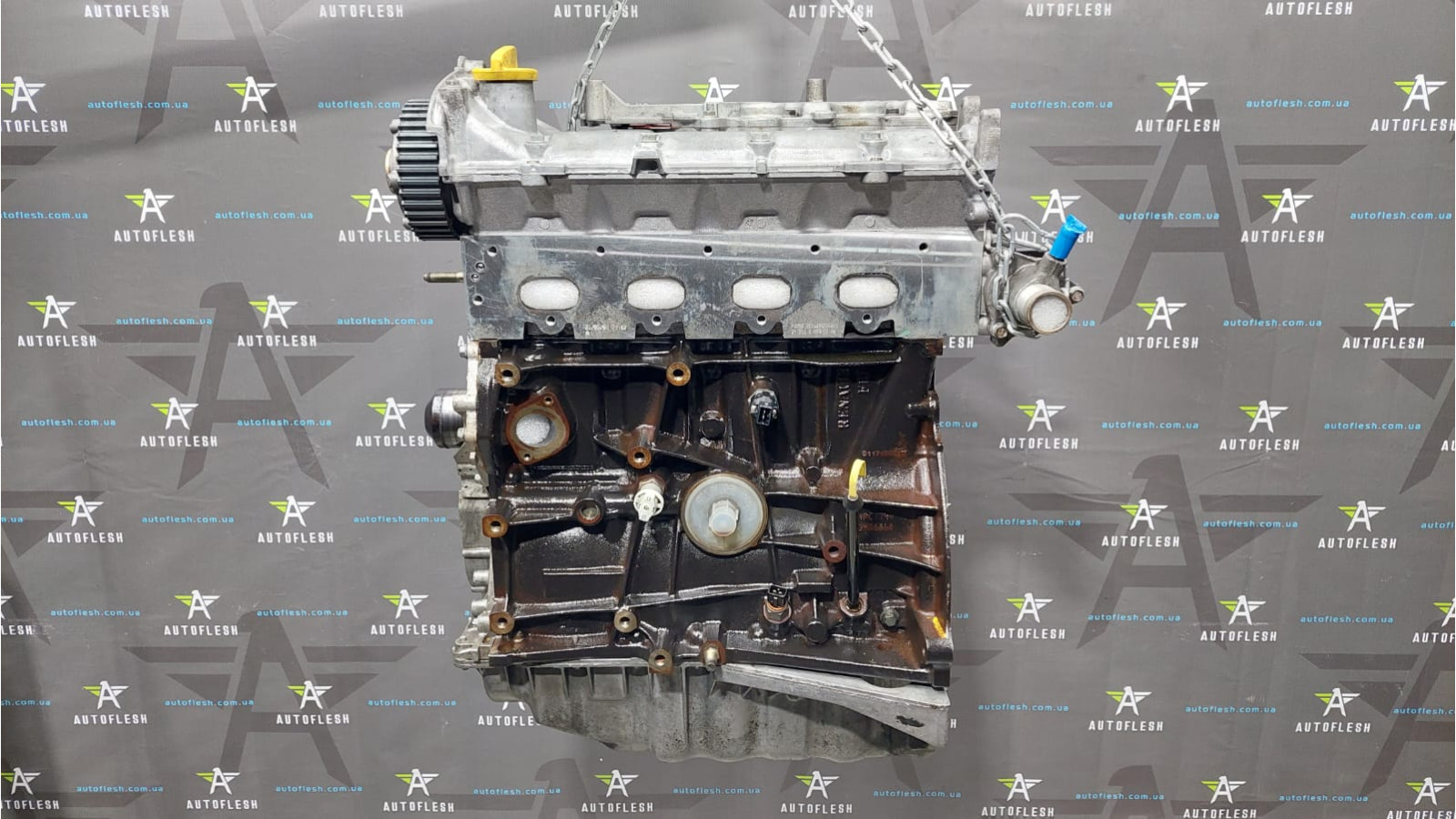Двигатель 1.8 16V F4P774 , 7701475613 Renault Laguna Megane Scenic рено бу